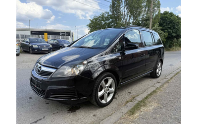 opel-zafira - 3