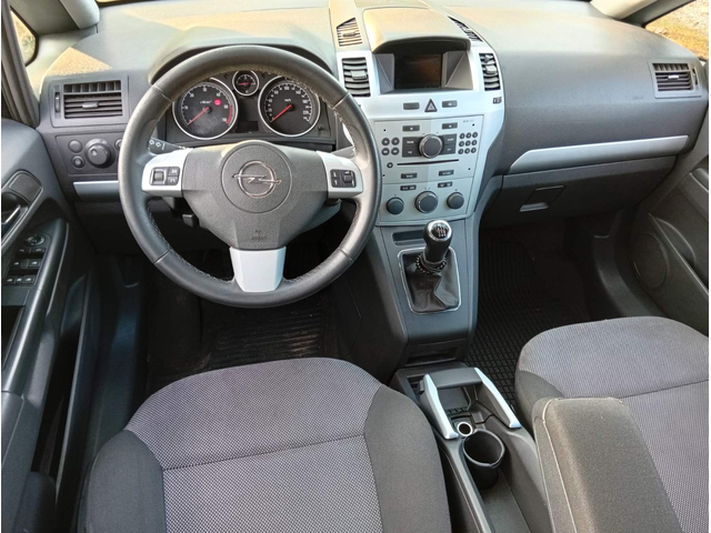 Opel Zafira 1600 - автомобили, коли, обяви за нови и употребявани 11