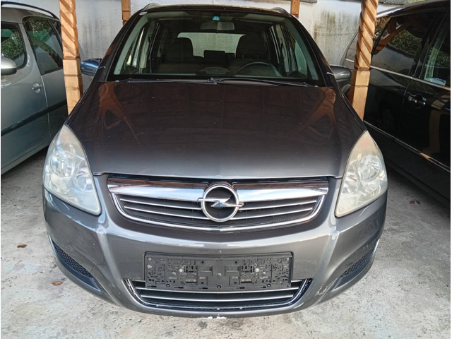 Opel Zafira 1600 - автомобили, коли, обяви за нови и употребявани 4