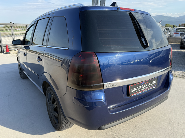 Opel Zafira 2.2 Бензин* 150к.с.* 2010г.* 6+1 Местен* Топ Състояние - автомобили, коли, обяви за нови и употребявани 5