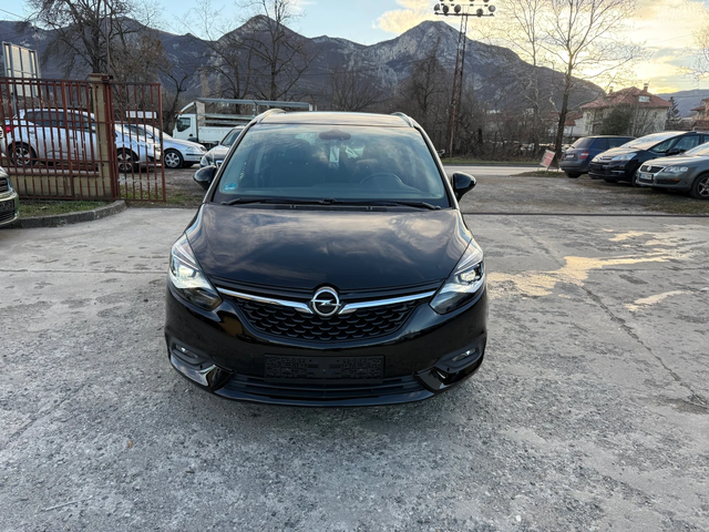 Opel Zafira 2.0DTH автомат - автомобили, коли, обяви за нови и употребявани 2