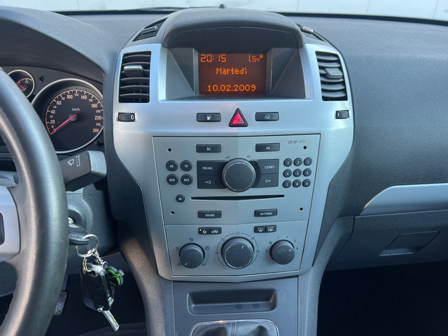 Opel Zafira 1.6 Turbo 150к.с. Facelift 7-местна - автомобили, коли, обяви за нови и употребявани 14