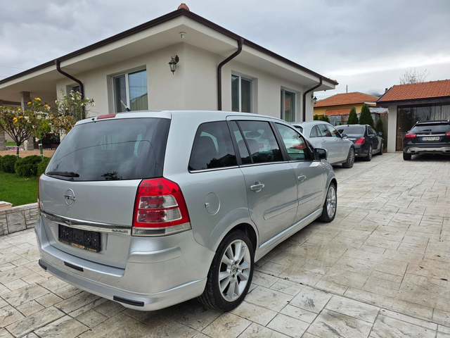 Opel Zafira 1.7 CTDI COSMO - автомобили, коли, обяви за нови и употребявани 3