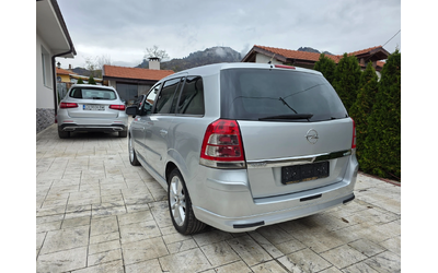 Opel Zafira 1.7 CTDI COSMO - автомобили, коли, обяви за нови и употребявани 6