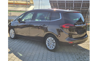 Opel Zafira 2.0 диз 130к.с Автомат - автомобили, коли, обяви за нови и употребявани 9
