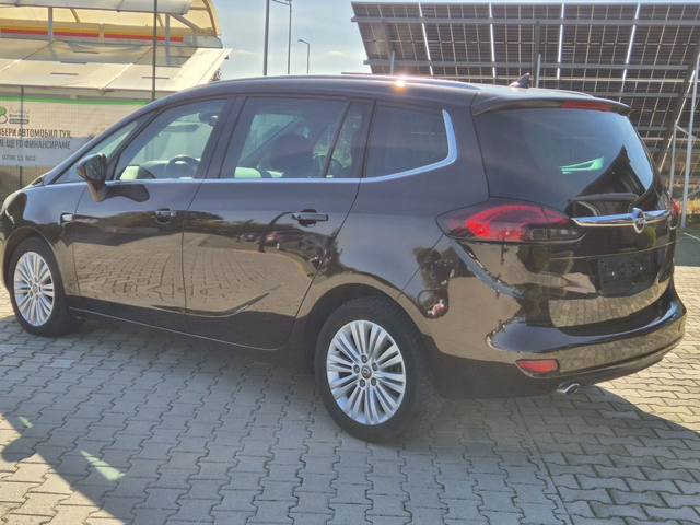 Opel Zafira 2.0 диз 130к.с Автомат - автомобили, коли, обяви за нови и употребявани 9
