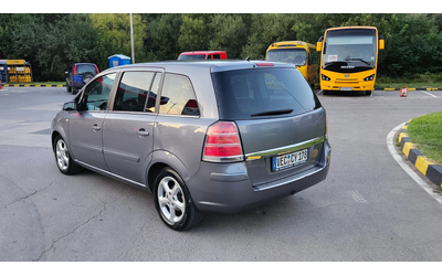 opel-zafira - 3