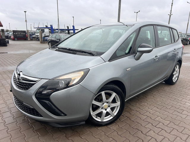 Opel Zafira 1.4i NAVI EURO 5 - автомобили, коли, обяви за нови и употребявани 0
