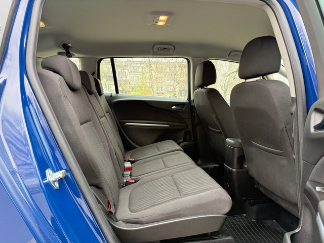 Opel Zafira АВТОПИЛОТ* ПОДГРЕВ* 6скорости* ПАРКТРОНИК* ТОП - автомобили, коли, обяви за нови и употребявани 10