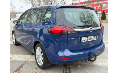 opel-zafira - 3