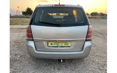 Opel Zafira 1.9CDTI-120-7mesta-ITALIA - автомобили, коли, обяви за нови и употребявани 9