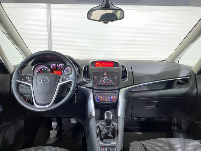 Opel Zafira 1.6D - автомобили, коли, обяви за нови и употребявани 7