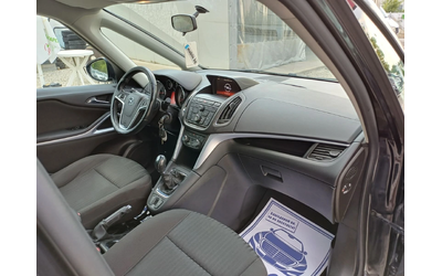 Opel Zafira 1.6i Turbo-EcoM* Navi* UNIKAT* - автомобили, коли, обяви за нови и употребявани 15