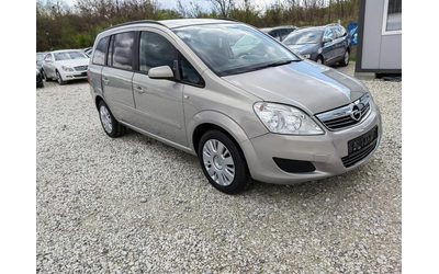 Opel Zafira 1.6i ECOMETAN* FACELIFT* UNIKAT* - автомобили, коли, обяви за нови и употребявани 11