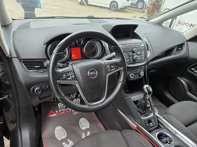Opel Zafira 2.0CDTI-165кс= 7МЕСТА= НАВИ= 6СК= ПОДГРЕВ= ПАРК - автомобили, коли, обяви за нови и употребявани 7