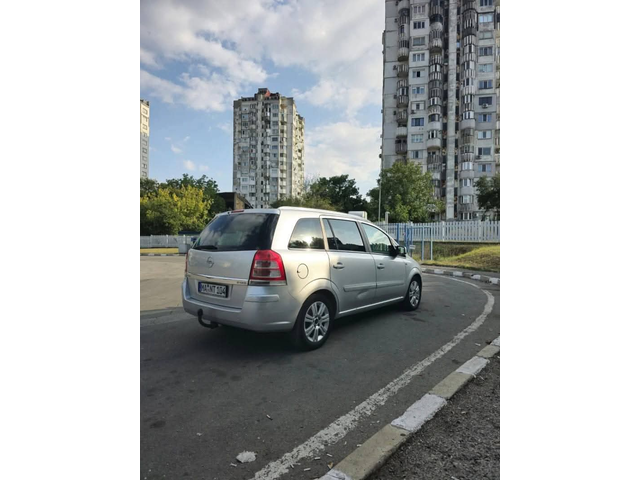 Opel Zafira B - автомобили, коли, обяви за нови и употребявани 3