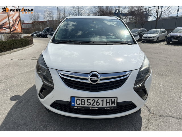 Opel Zafira Tourer 1.4i 140 к.с./Фабрична газ/ГАРАНЦИЯ ОТ КЕНТАВЪР - автомобили, коли, обяви за нови и употребявани 6