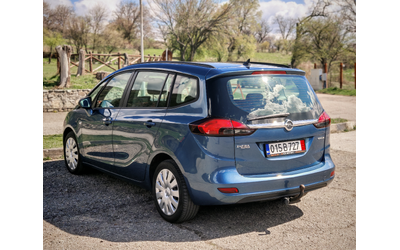 Opel Zafira Tourer 1.4T ФАБРИЧНА ГАЗ - автомобили, коли, обяви за нови и употребявани 6