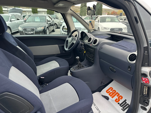 Peugeot 1007 - автомобили, коли, обяви за нови и употребявани 7