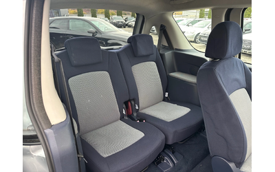 Peugeot 1007 - автомобили, коли, обяви за нови и употребявани 8