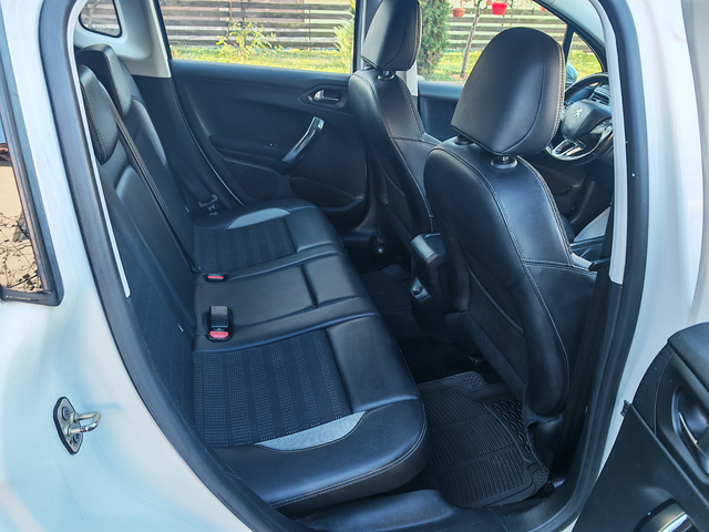 Peugeot 2008 1.6е-HDI ALLURE-навигация, кожа - автомобили, коли, обяви за нови и употребявани 9