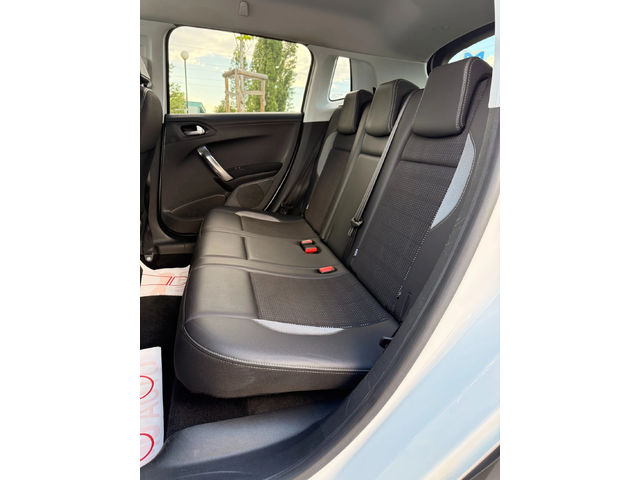 Peugeot 2008 * 1.5HDI* 120hp* NAVI* CAMERA* - автомобили, коли, обяви за нови и употребявани 8