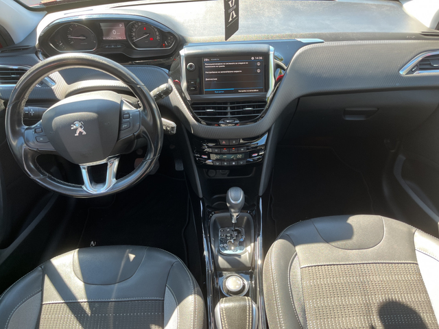 Peugeot 2008 - автомобили, коли, обяви за нови и употребявани 8