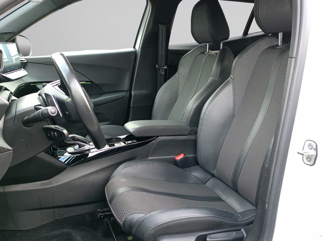 Peugeot 2008 2008 New Line Up GT 1.2 PureTech 130 EAT8 EURO6 - автомобили, коли, обяви за нови и употребявани 9
