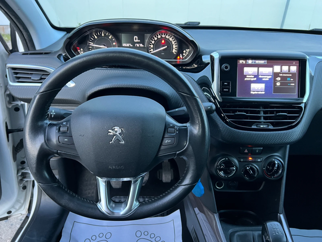 Peugeot 2008 1.6BlueHD-100к.с FACELIFT/EURO6B/Автоп/Парктроник - автомобили, коли, обяви за нови и употребявани 13