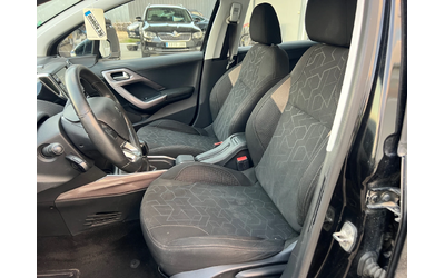 Peugeot 2008 1.2i-82к.с. PureTech EURO6B/ FACELIFT/ Парктроник - автомобили, коли, обяви за нови и употребявани 10