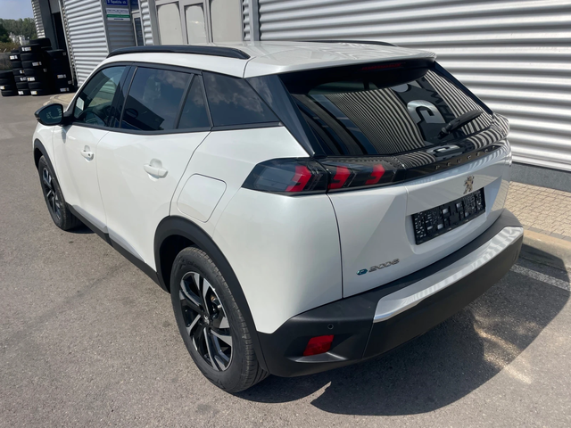 Peugeot 2008 НОВ+ ГАРАНЦИЯ+ 100%ELECTRIC+ 54kWh+ 136HP+ ALLURE - автомобили, коли, обяви за нови и употребявани 2