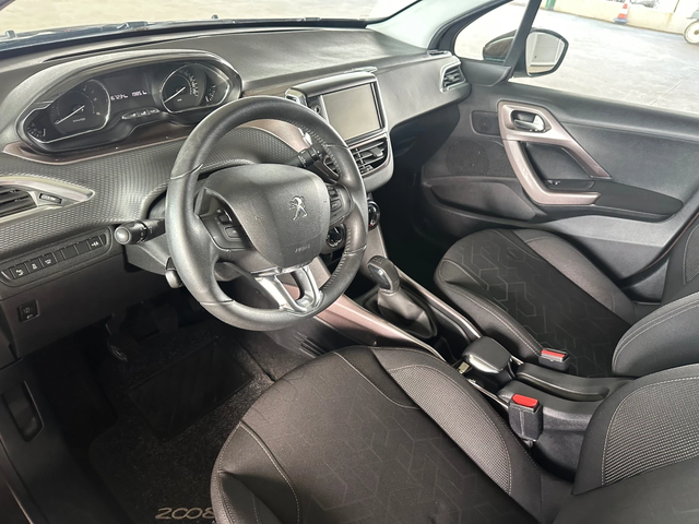 Peugeot 2008 1.6 - автомобили, коли, обяви за нови и употребявани 7
