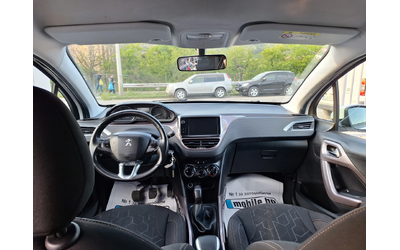 Peugeot 2008 1.2 NAVI - автомобили, коли, обяви за нови и употребявани 9