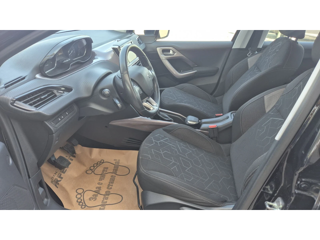 Peugeot 2008 1.6HDI 92к.с. - автомобили, коли, обяви за нови и употребявани 11