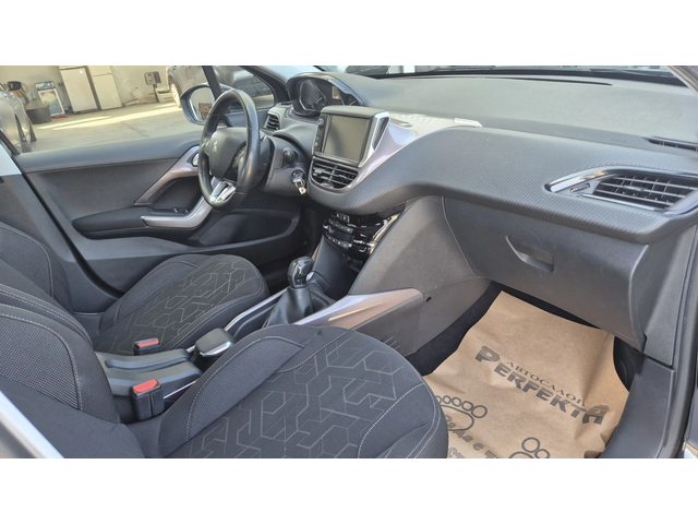 Peugeot 2008 1.6HDI 92к.с. - автомобили, коли, обяви за нови и употребявани 13