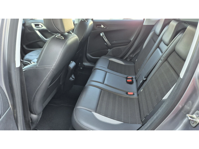 Peugeot 2008 1.6 диз 92к.с - автомобили, коли, обяви за нови и употребявани 12