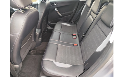 Peugeot 2008 1.6e-HDi Allure92к.с - автомобили, коли, обяви за нови и употребявани 10