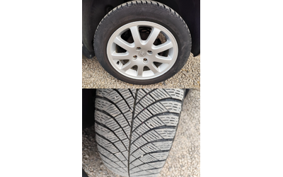 Peugeot 2008 1.6e-HDi Allure92к.с - автомобили, коли, обяви за нови и употребявани 15