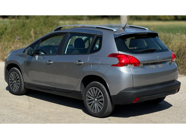 Peugeot 2008 1.6HDI / 75кс - автомобили, коли, обяви за нови и употребявани 5