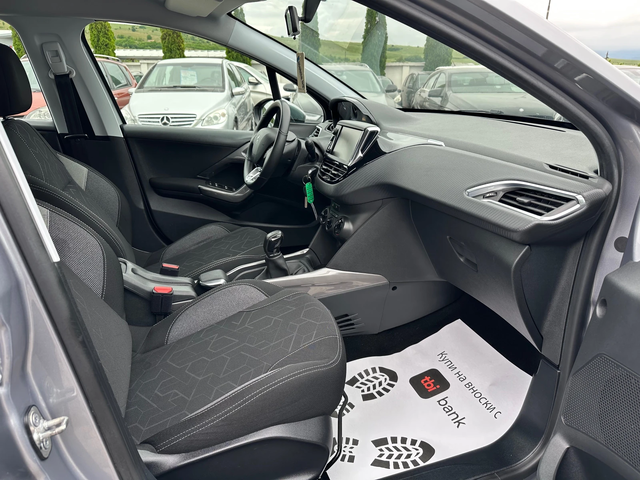 Peugeot 2008 FACELIFT* LED* TOP* - автомобили, коли, обяви за нови и употребявани 8