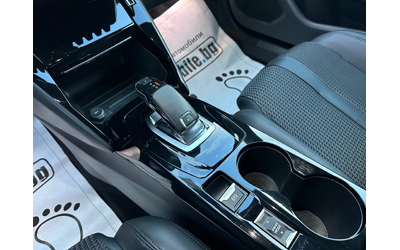 Peugeot 2008 GT LINE* AVTOMATIK* LED* 1.5eHDI* TOP* - автомобили, коли, обяви за нови и употребявани 13