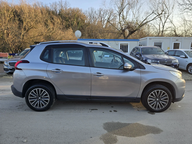 Peugeot 2008 1.2Бензин 82к.с. 84хил.км. - автомобили, коли, обяви за нови и употребявани 7