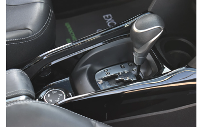 Peugeot 2008 AUTOMAT* 48000KM!!! - автомобили, коли, обяви за нови и употребявани 13