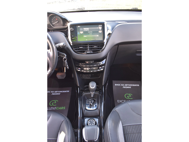 Peugeot 2008 AUTOMAT* 48000KM!!! - автомобили, коли, обяви за нови и употребявани 15