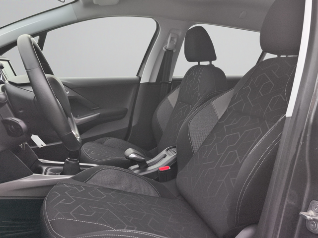 Peugeot 2008 - автомобили, коли, обяви за нови и употребявани 4