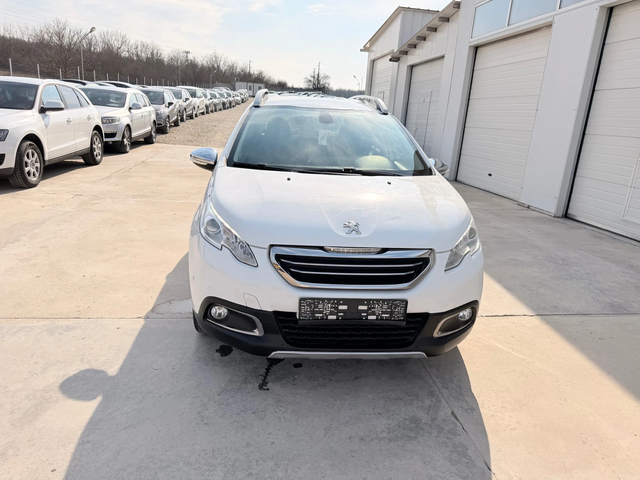 Peugeot 2008 1.6E-hdi 92k.c* Navi* UNIKAT* - автомобили, коли, обяви за нови и употребявани 10