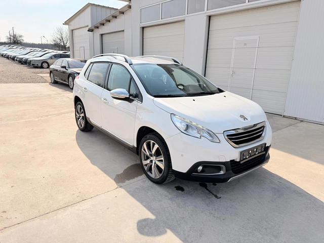 Peugeot 2008 1.6E-hdi 92k.c* Navi* UNIKAT* - автомобили, коли, обяви за нови и употребявани 11