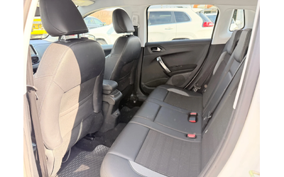 Peugeot 2008 1.6E-hdi 92k.c* Navi* UNIKAT* - автомобили, коли, обяви за нови и употребявани 7