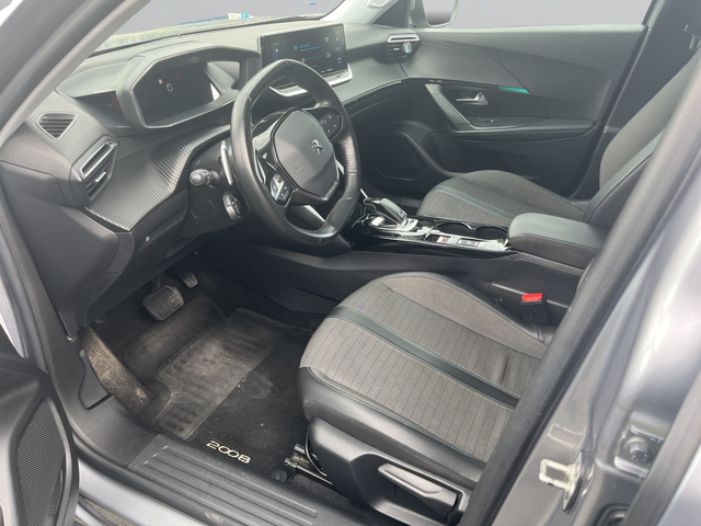 Peugeot 2008 - автомобили, коли, обяви за нови и употребявани 13
