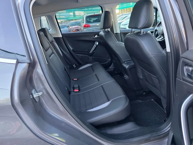 Peugeot 2008 1.6HDI 95K.C. / АВТОМАТ / ПАНОРАМА / ПОДГРЕВ / - автомобили, коли, обяви за нови и употребявани 8